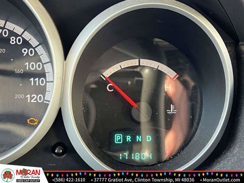 Used 2010 Dodge Grand Caravan SE image 17