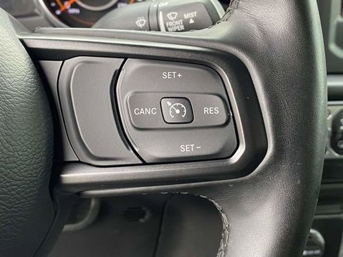 Used 2022 Jeep Wrangler Sport S image 18