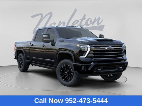 New 2026 Chevrolet Silverado 2500 High Country w/ High Country Premium Package AWD/4WD image 1