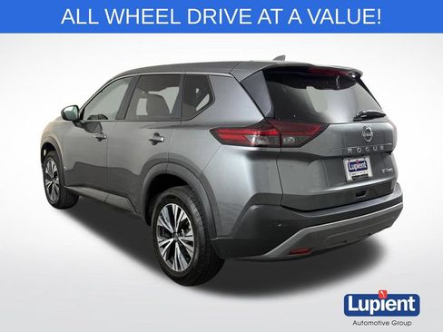 Used 2023 Nissan Rogue SV AWD/4WD image 11