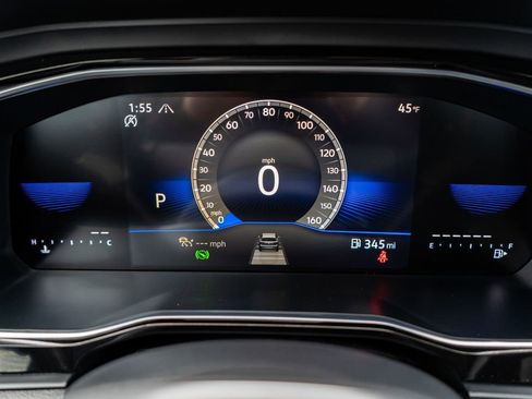 Used 2024 Volkswagen Jetta SE image 24