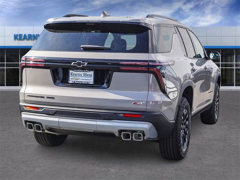 New 2026 Chevrolet Traverse Z71 w/ Enhanced Driving Package image 6