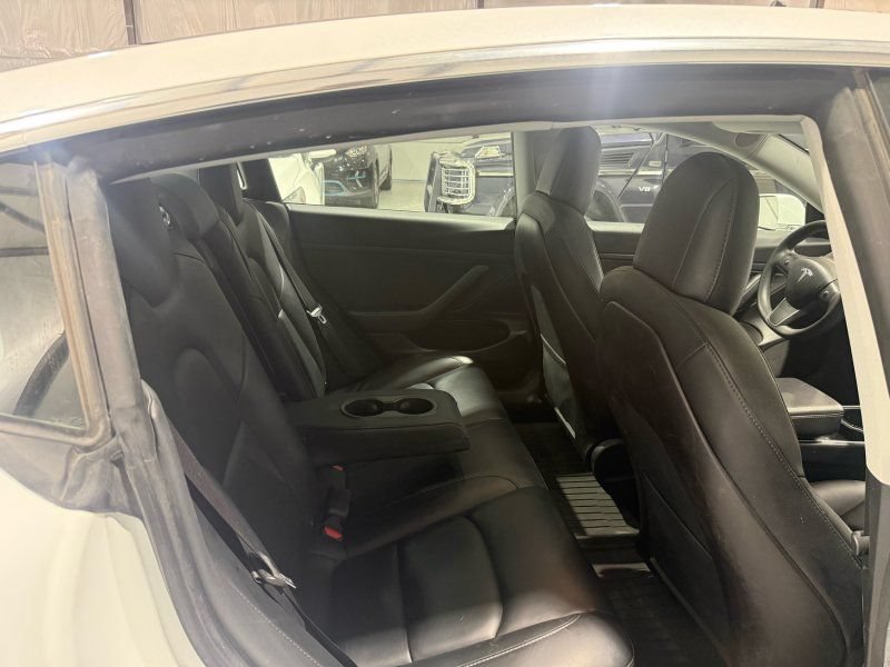 Used 2020 Tesla Model 3 Standard Range Plus RWD image 10