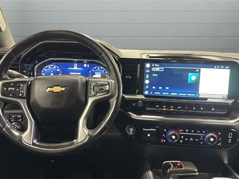 Used 2022 Chevrolet Silverado 1500 LTZ w/ Z71 Off-Road Package image 11