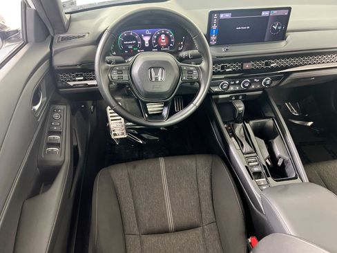 Used 2024 Honda Accord Sport image 21