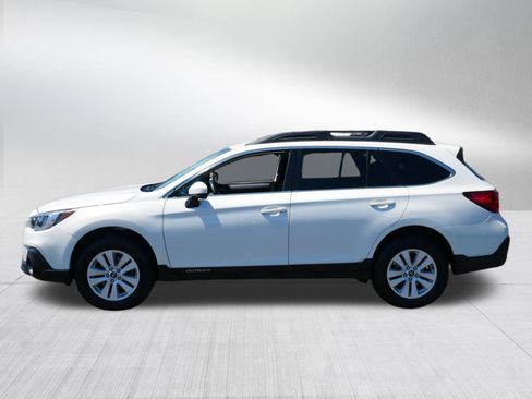 Used 2019 Subaru Outback 2.5i Premium AWD/4WD image 4