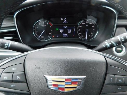 Used 2020 Cadillac XT5 Premium Luxury image 33