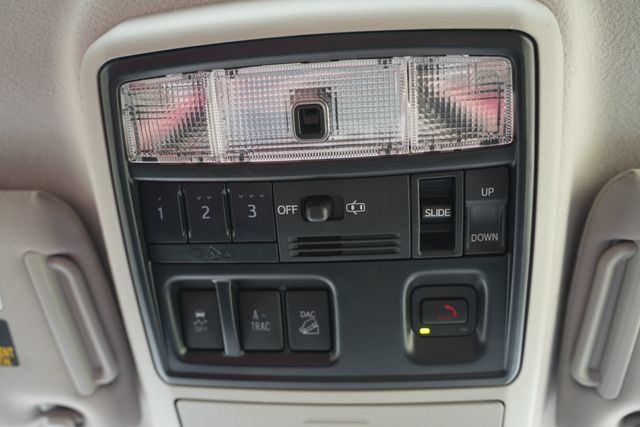 Used 2024 Toyota 4Runner SR5 Premium w/ Moonroof Package AWD/4WD image 28