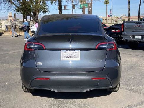Used 2021 Tesla Model Y Long Range image 5