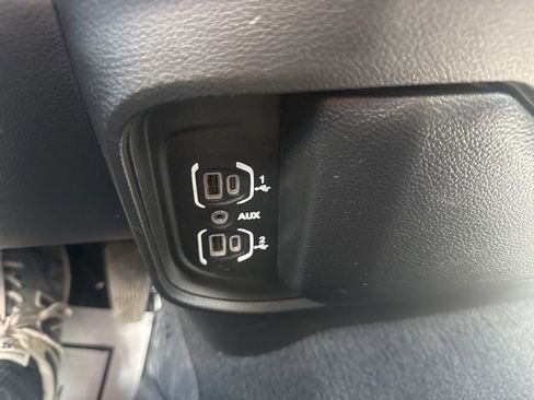 Used 2019 RAM 2500 Big Horn image 27