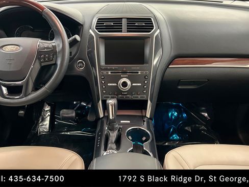 Used 2018 Ford Explorer Platinum AWD/4WD image 13