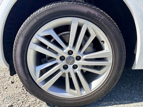 Used 2018 Audi Q5 Prestige AWD/4WD image 5