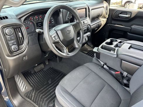 Used 2020 Chevrolet Silverado 1500 Custom Trail Boss w/ Custom Convenience Package image 18