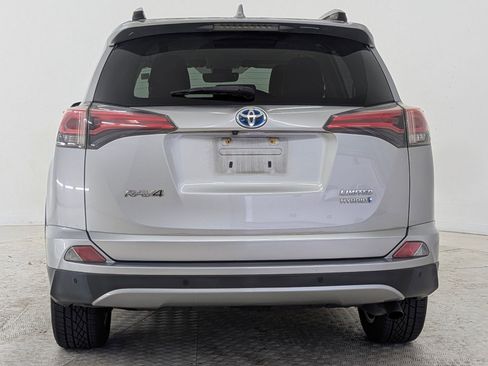 Used 2017 Toyota RAV4 Limited image 10