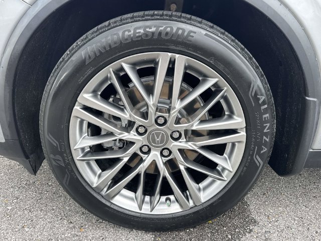 Used 2023 Acura MDX w/ Advance Package AWD/4WD image 9