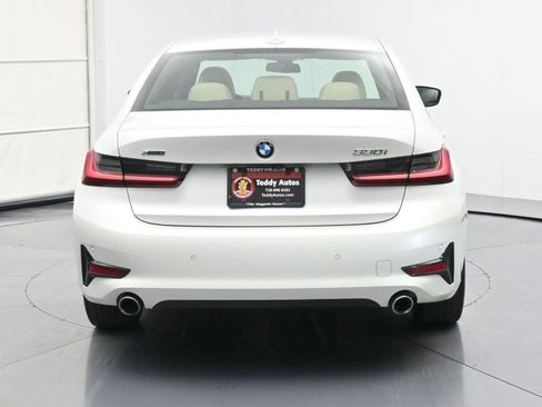 Used 2022 BMW 330i xDrive Sedan w/ Premium Package 2 image 27