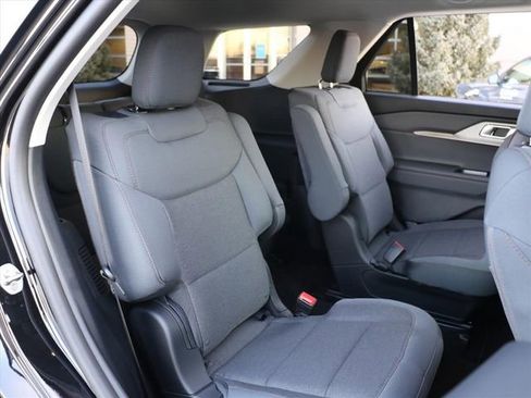 New 2026 Ford Explorer Active AWD/4WD image 13