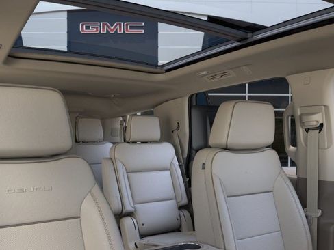 New 2026 GMC Yukon Denali w/ Advanced Technology Package AWD/4WD image 25