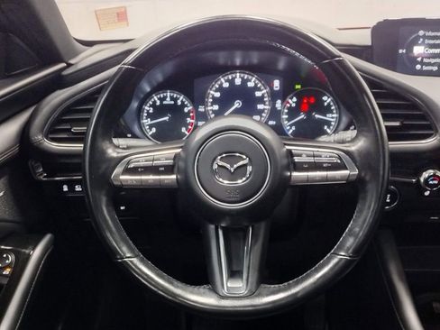 Used 2021 MAZDA MAZDA3 Hatchback w/Premium Plus Pkg image 41