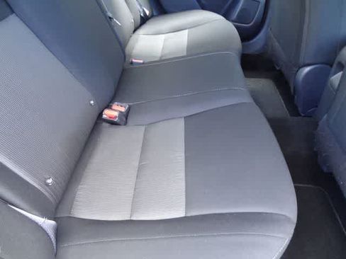 Used 2025 Nissan Sentra SV FWD image 9