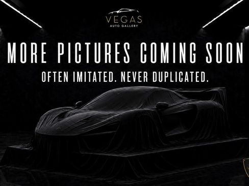 Used 2024 McLaren Artura RWD image 9