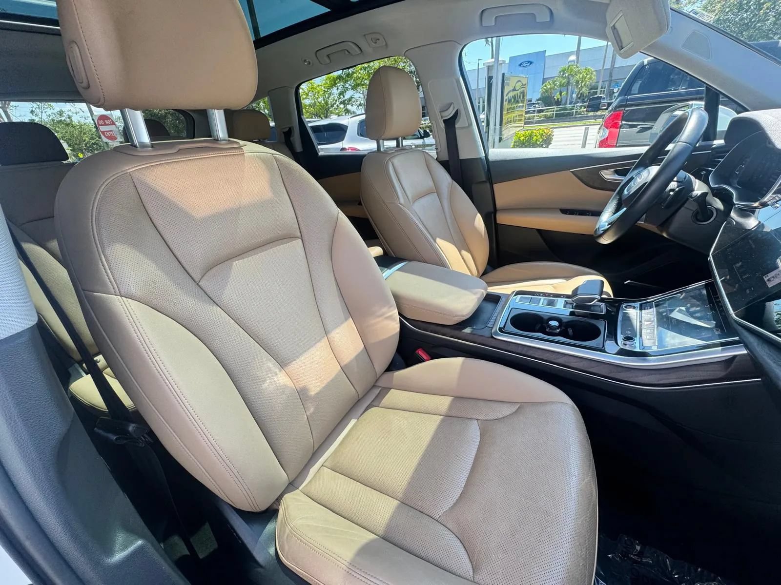 Used 2021 Audi Q7 2.0T Premium Plus w/ Executive Package AWD/4WD image 24