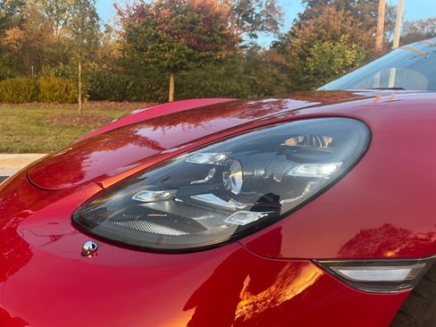 Certified 2018 Porsche 718 Boxster S image 30