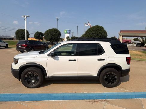 New 2026 Honda Passport TrailSport Elite image 6