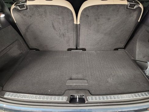 New 2026 Volvo XC90 B6 Plus w/ Protection Package Premier image 34