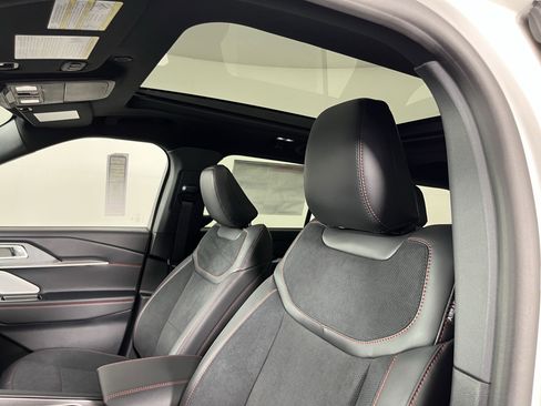 New 2026 Ford Explorer ST w/ Sun And Sound Package AWD/4WD image 18