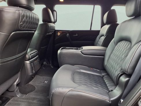 Used 2024 INFINITI QX80 Sensory RWD image 11