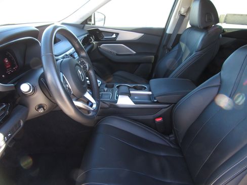 Certified 2023 Acura MDX FWD w/ Technology Package image 16