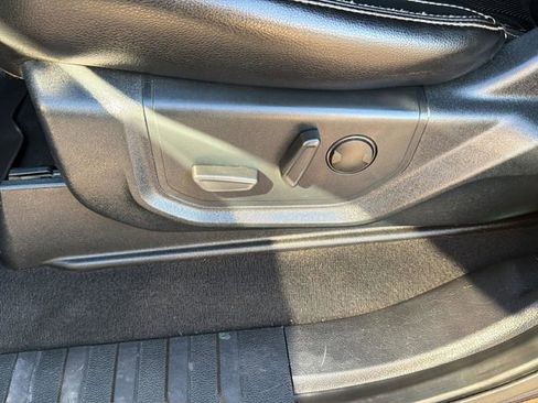 Used 2021 Ford F250 Lariat w/ Lariat Ultimate Package image 23