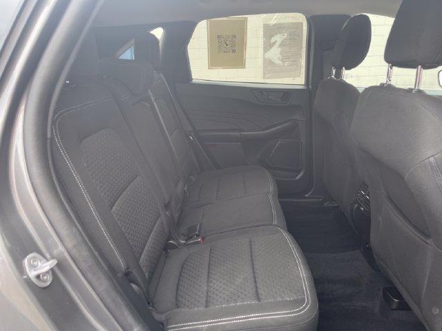 Used 2023 Ford Escape Active AWD/4WD image 30
