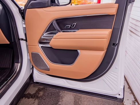 New 2025 Land Rover Range Rover Autobiography image 44