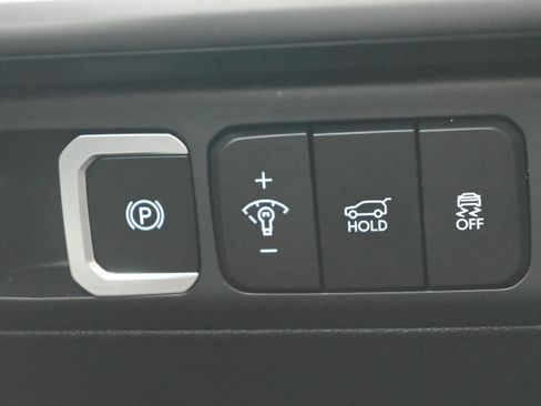 Used 2024 Hyundai Santa Fe SEL image 28