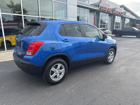 Used 2015 Chevrolet Trax LS AWD/4WD image 2