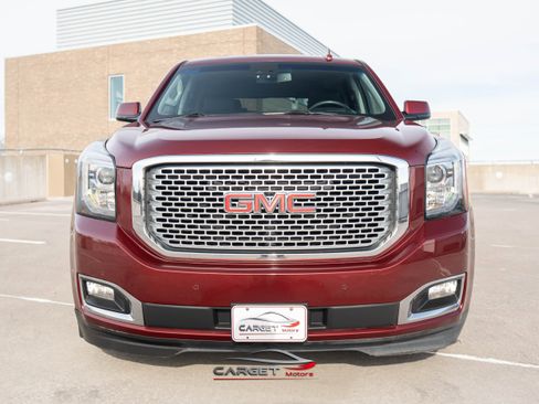 Used 2017 GMC Yukon Denali w/ Open Road Package image 2