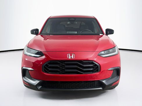 Used 2025 Honda HR-V Sport image 2