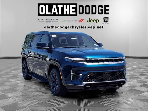 New 2026 Jeep Grand Wagoneer 4WD image 32