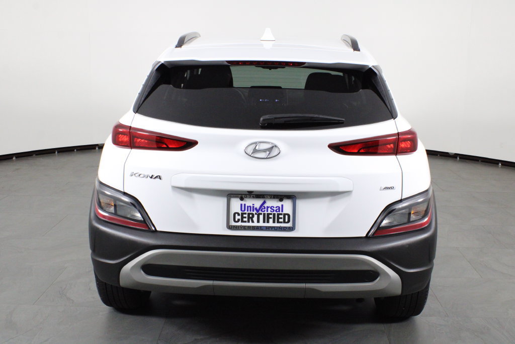 Certified 2022 Hyundai Kona SEL w/ Convenience Package AWD/4WD image 4
