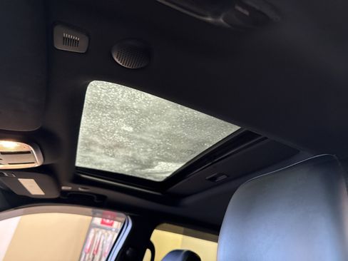 Used 2020 Jeep Grand Cherokee Laredo w/ Quick Order Package 2BN North image 6