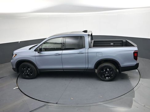 Used 2026 Honda Ridgeline Black Edition image 32