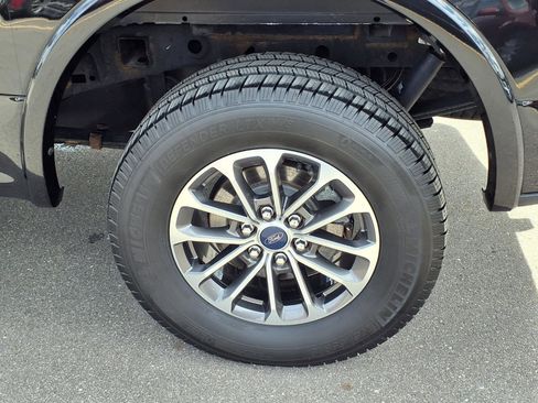 Used 2020 Ford F150 XLT w/ Equipment Group 302A Luxury image 28