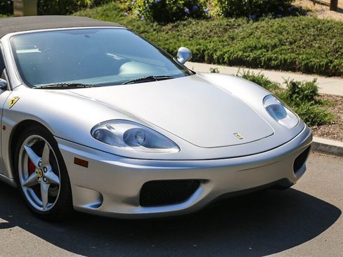 Used 2004 Ferrari 360 Spider RWD image 17