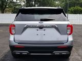 Used 2022 Ford Explorer XLT w/ Equipment Group 202A image 5