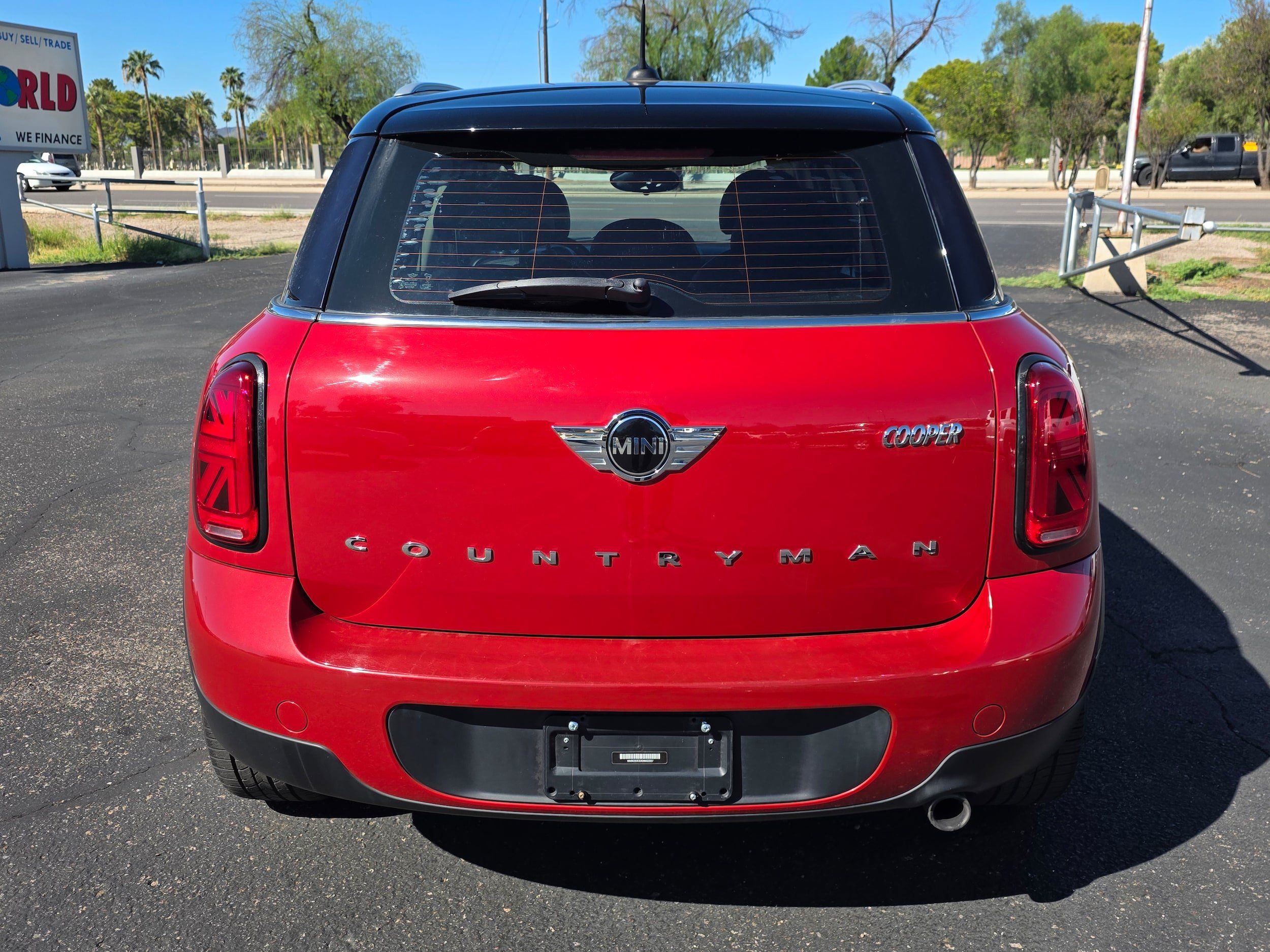 Used 2016 MINI Cooper Countryman FWD image 4
