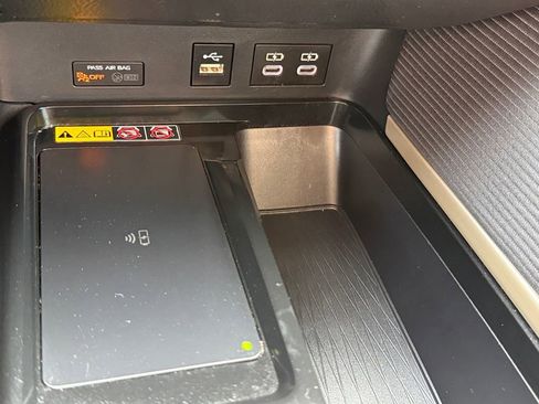 Certified 2025 Toyota Camry SE FWD image 34