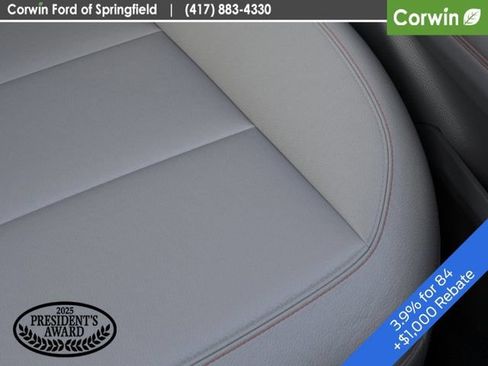 New 2026 Ford Explorer Active w/ Active Comfort Package AWD/4WD image 19