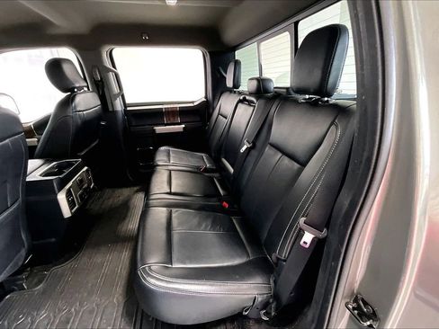 Used 2020 Ford F150 Lariat w/ Equipment Group 502A Luxury image 24